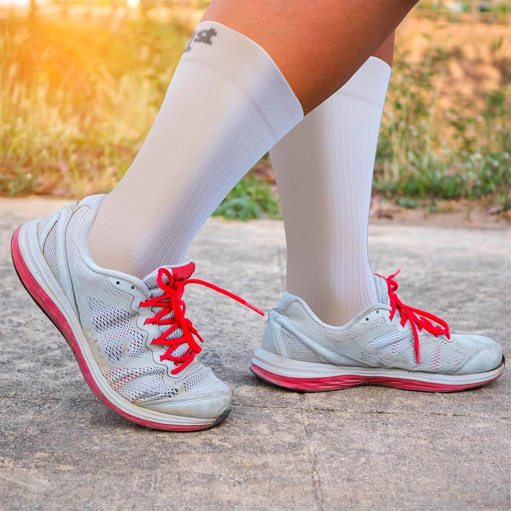 OS1st WP4Plus Wide Crew Socks | Pickleball Sports